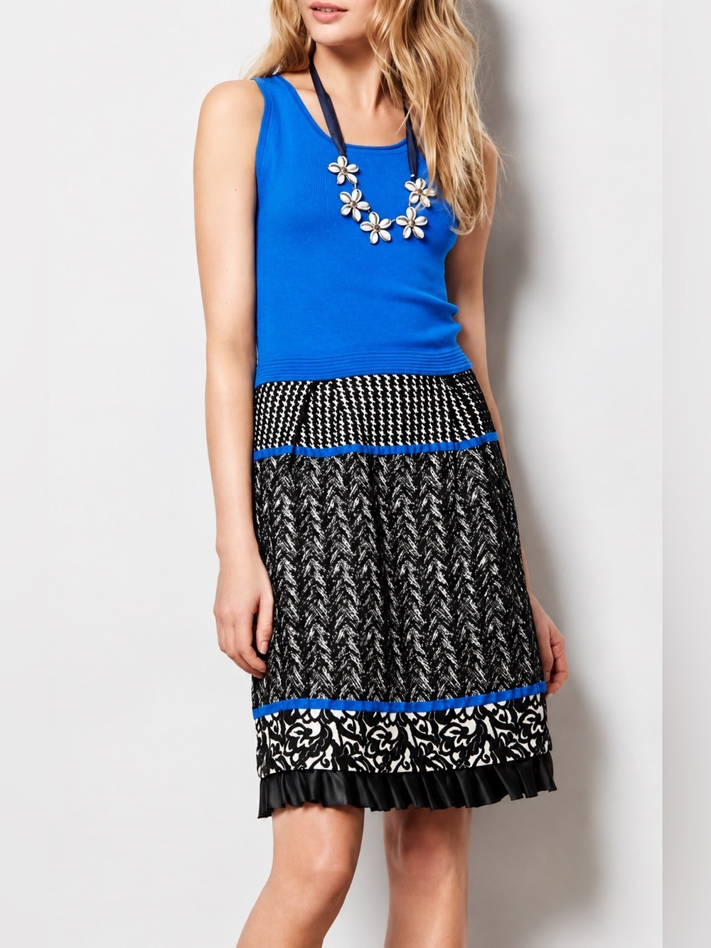 Antro Girls From Savoy NWT Arden tiered dress, small